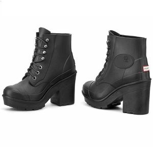 Hunter Beye Lace Up Block Heel Rain Boot US8/EU39